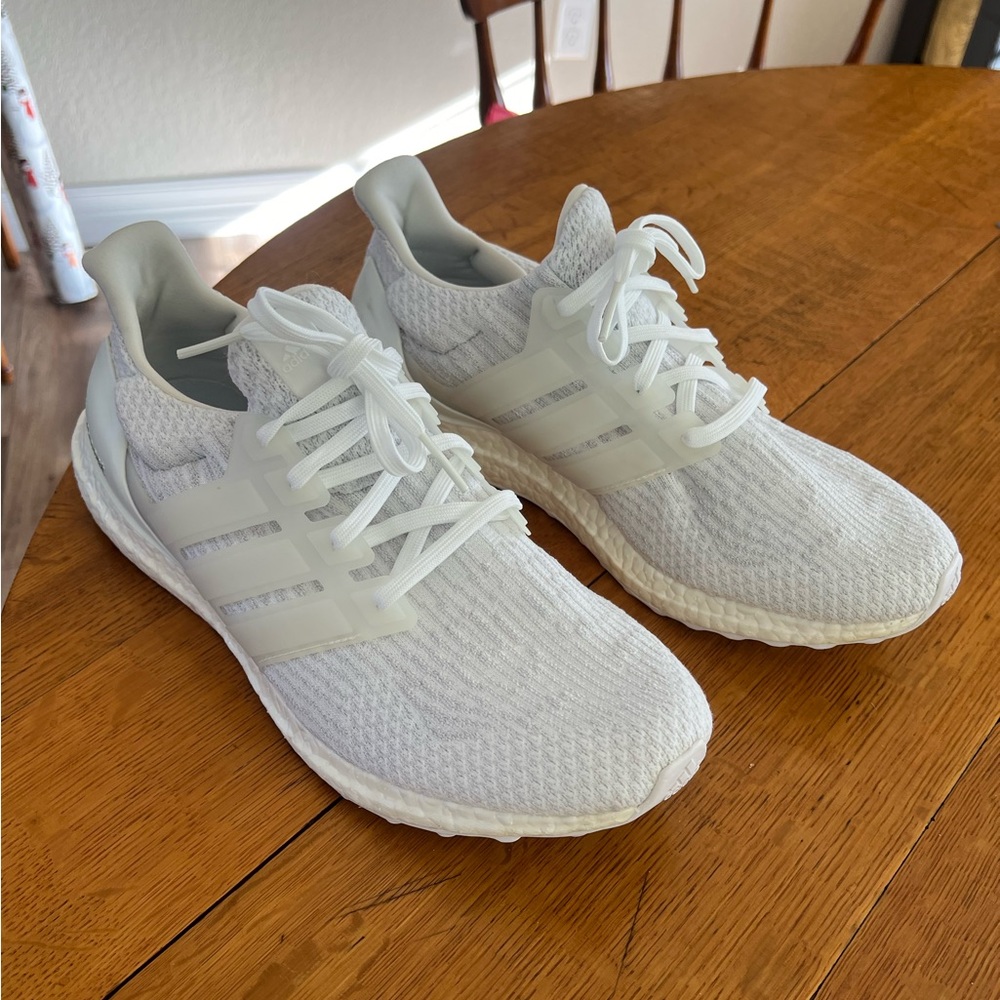 Men’s Adidas Ultra Boost White Sneakers, Size 12, “Continental” detail